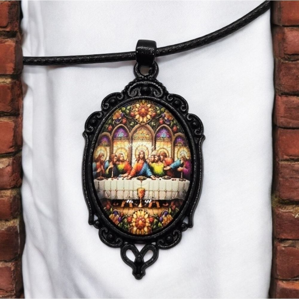 Last Supper Cabochon Glass Dome Black Portrait Pendant Jesus Disciples Necklace